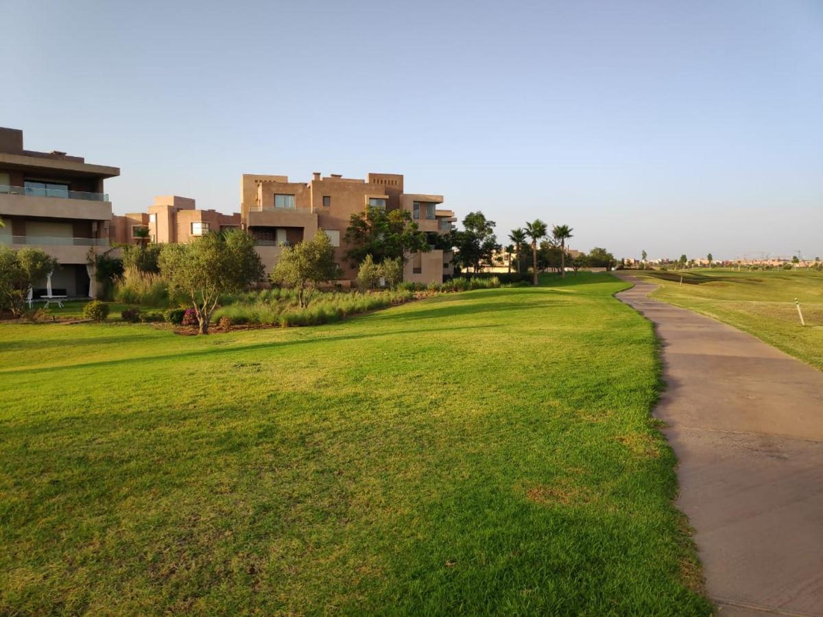Magnifique Appart Vue Sur Golf Marrakesh Bagian luar foto